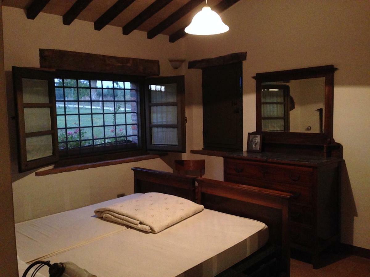 Agriturismo Podere Dell' Olmo Amelia Bagian luar foto